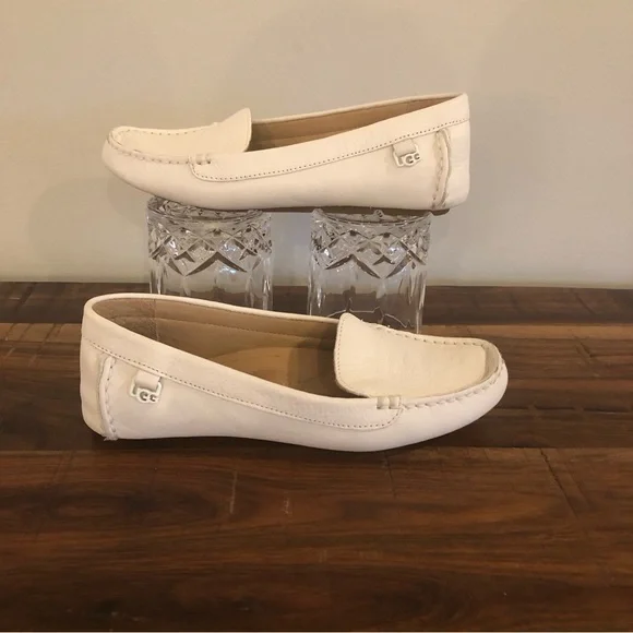 ugg flores driving loafer